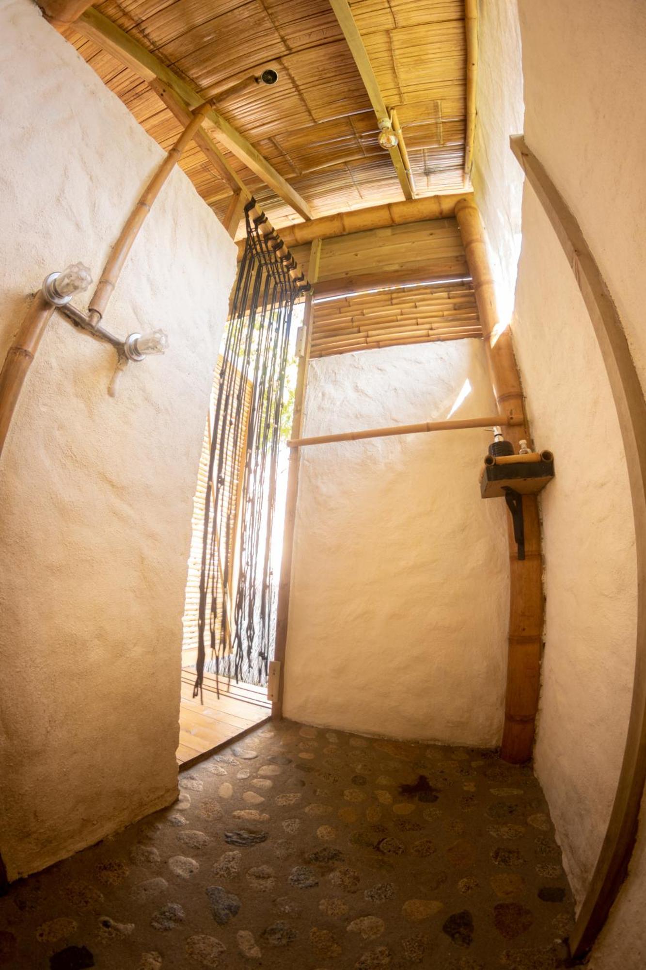 La Perla Negra - Black Pearl Eco Hostel San Rafael  Dış mekan fotoğraf
